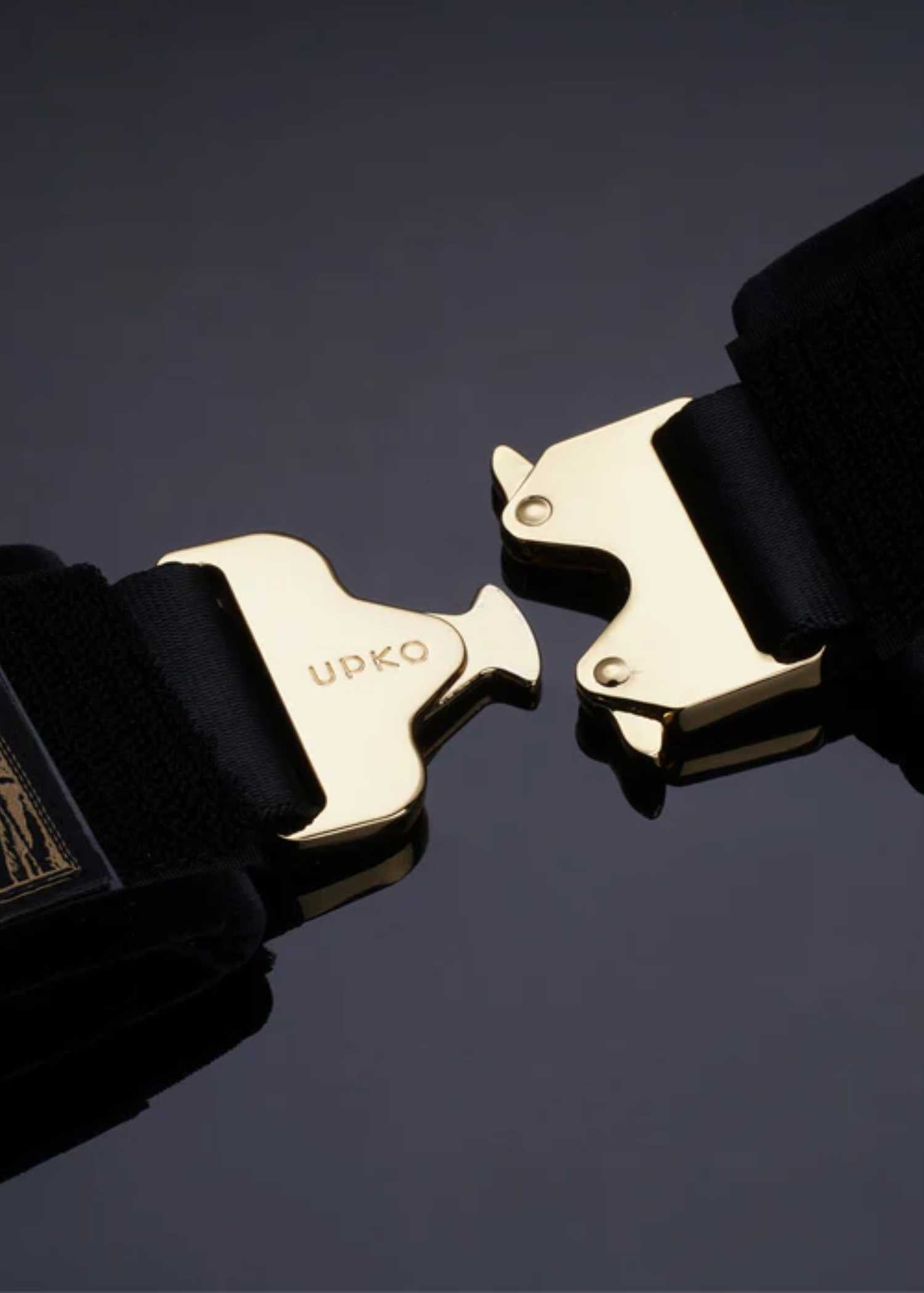UPKO Clack Bondage Restraints Gear 4-in-1 Set | Avec Amour Lingerie