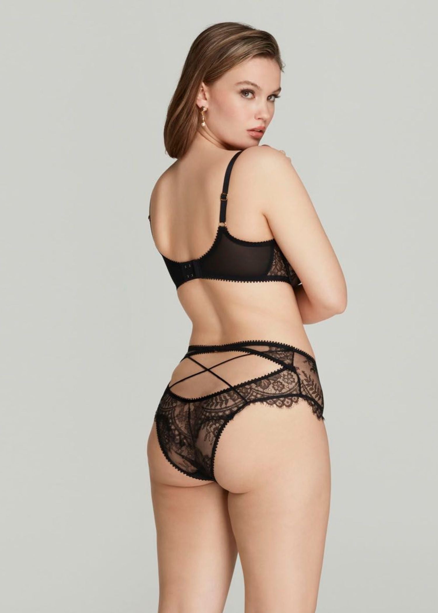 Agent Provocateur Kiya Plunge Bra (Black) | Avec Amour Luxury Lingerie