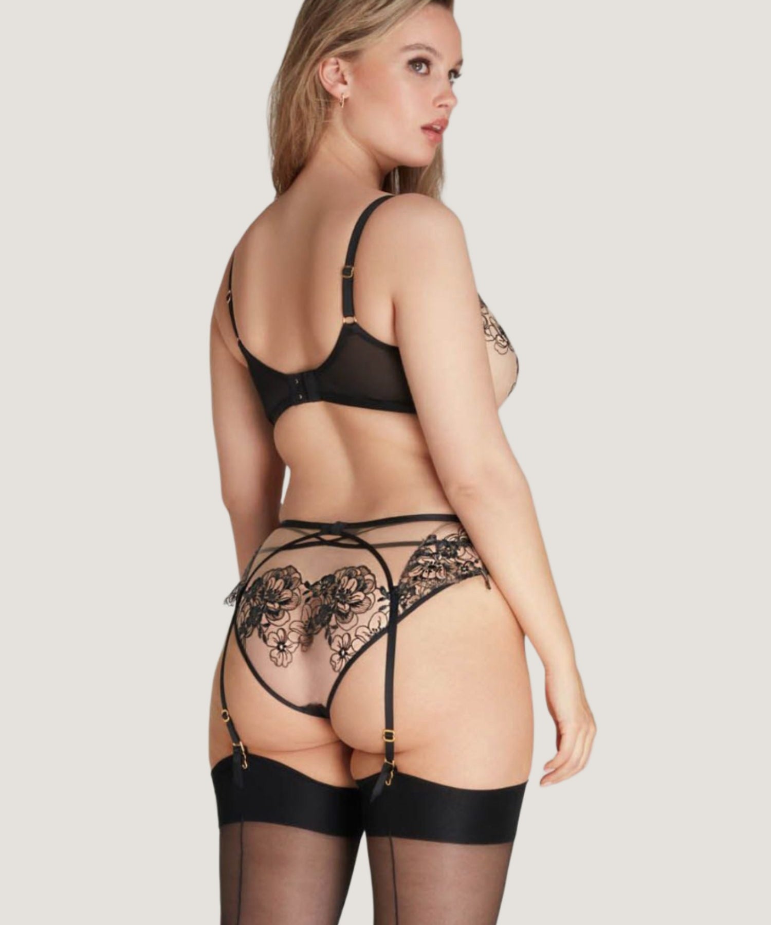 Agent Provocateur - Kalia Suspender Belt (Black) | Avec Amour Luxury Lingerie