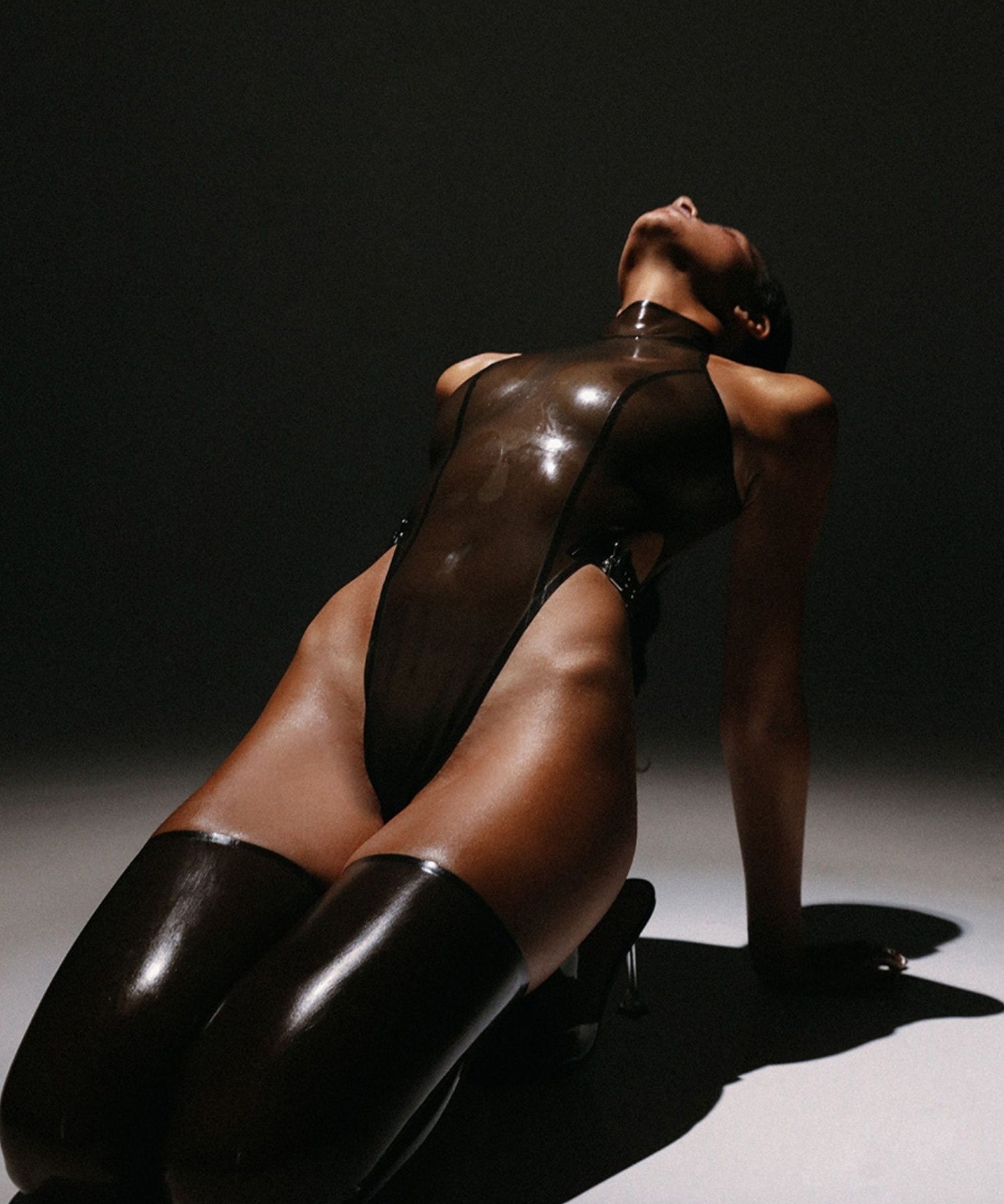 Stella Latex Bodysuit (Smoky Black)
