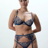 Laurel Thong (Navy Peony)