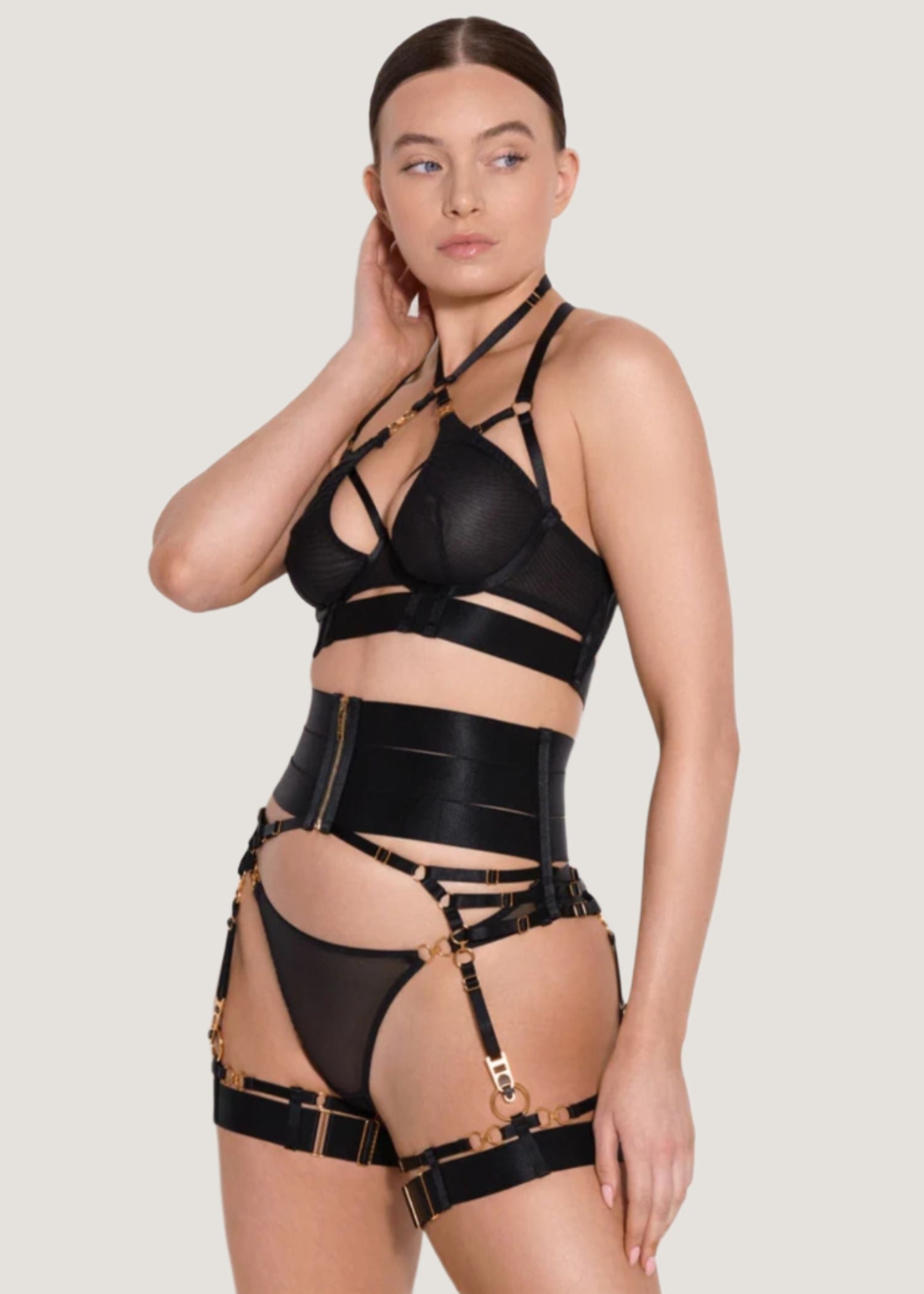 Bordelle Circe Suspender (Black) | Avec Amour Luxury Lingerie