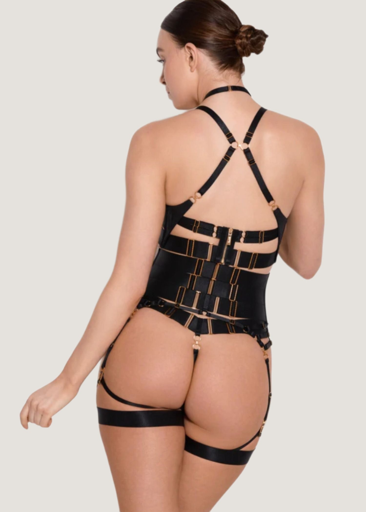 Bordelle Circe Suspender (Black) | Avec Amour Luxury Lingerie