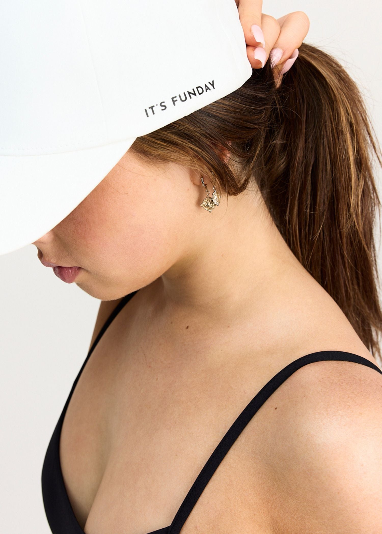 Its Funday UNBASIC 01 Cap (White) | Avec Amour Lingerie