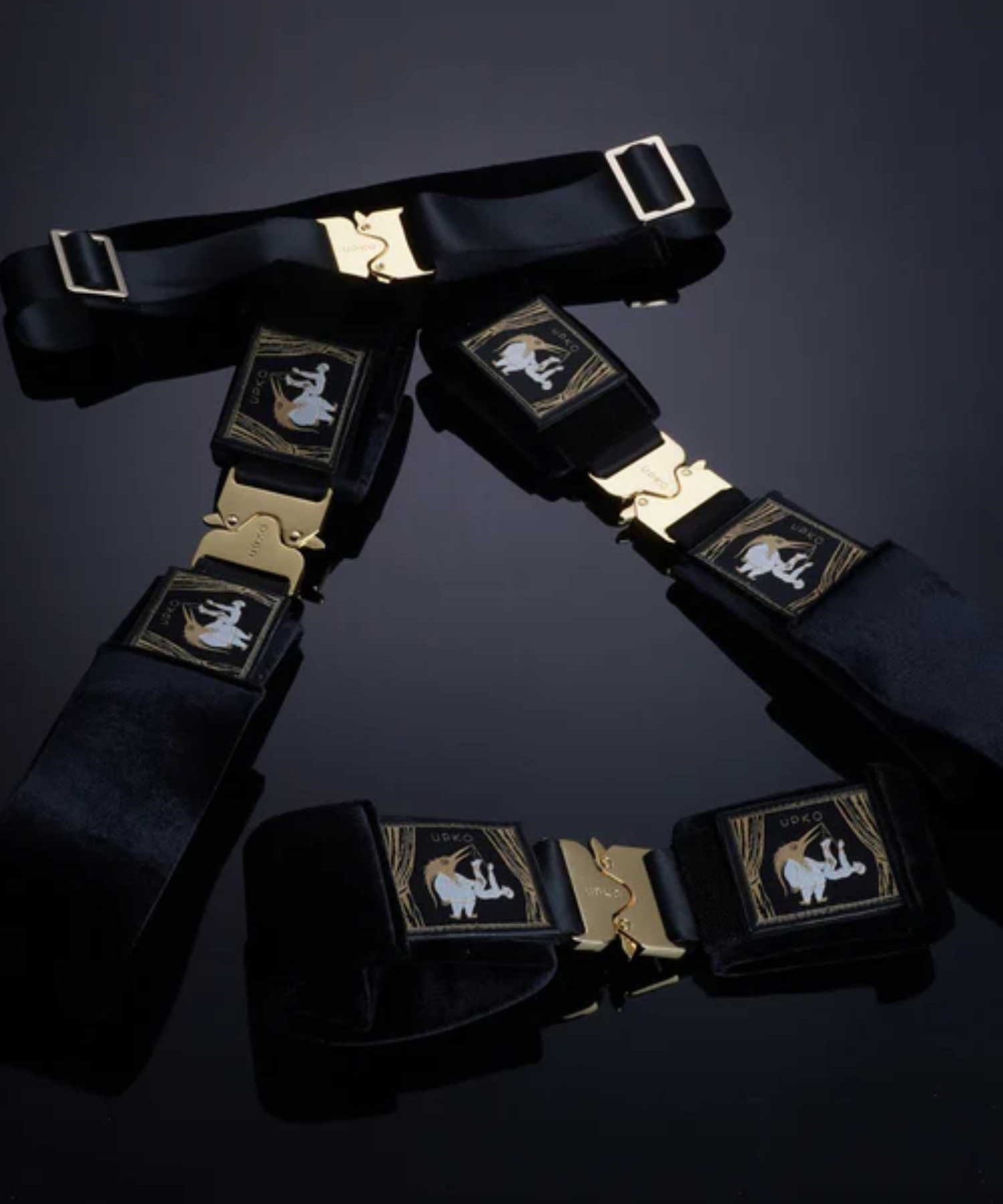 UPKO Clack Bondage Restraints Gear 4-in-1 Set | Avec Amour Lingerie
